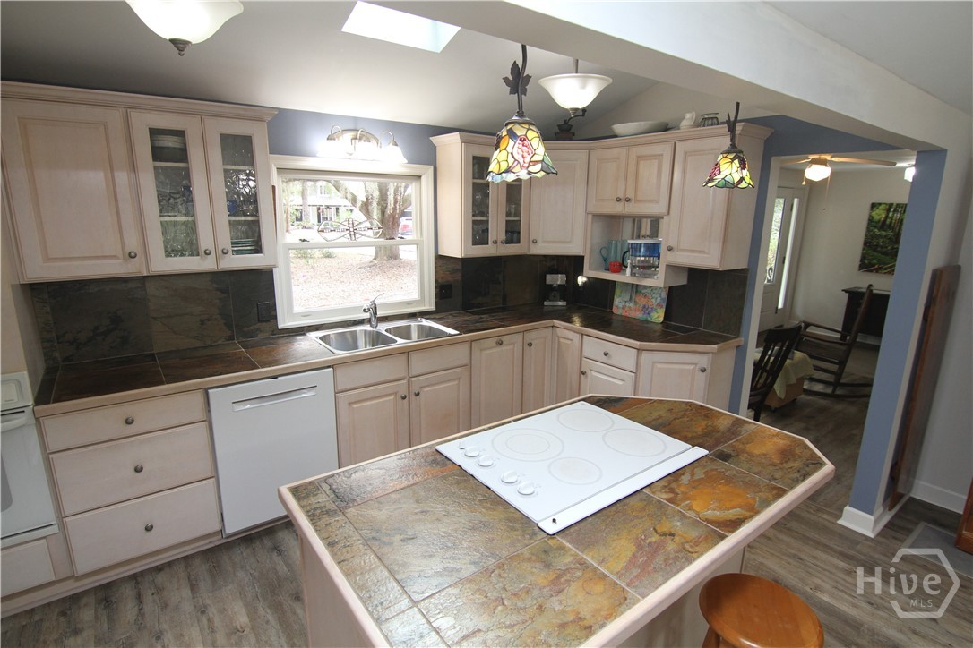 20 Grande Oaks Dr Property Photo 4