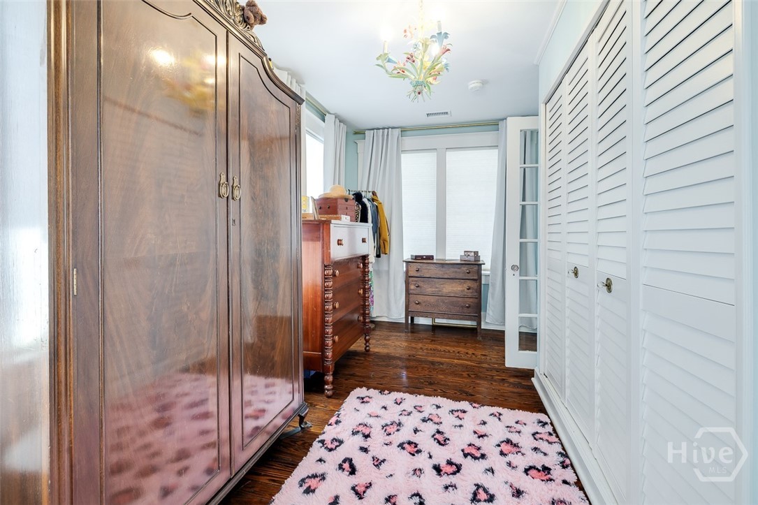 37 E 50th Street Property Photo 46