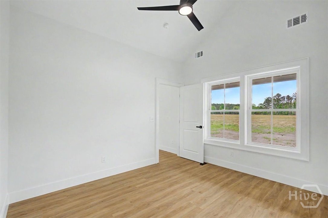 10143 Us Highway 80 E Property Photo 18