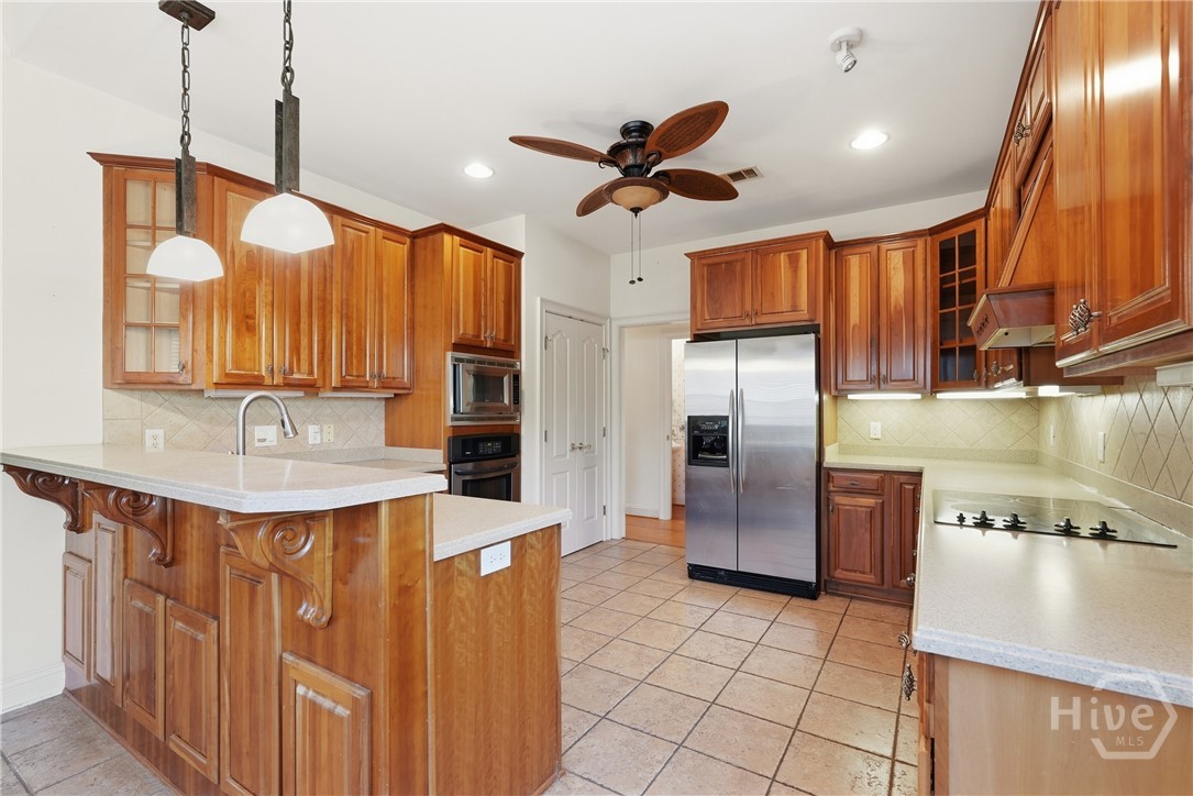 7 Legacy Boulevard Property Photo 15