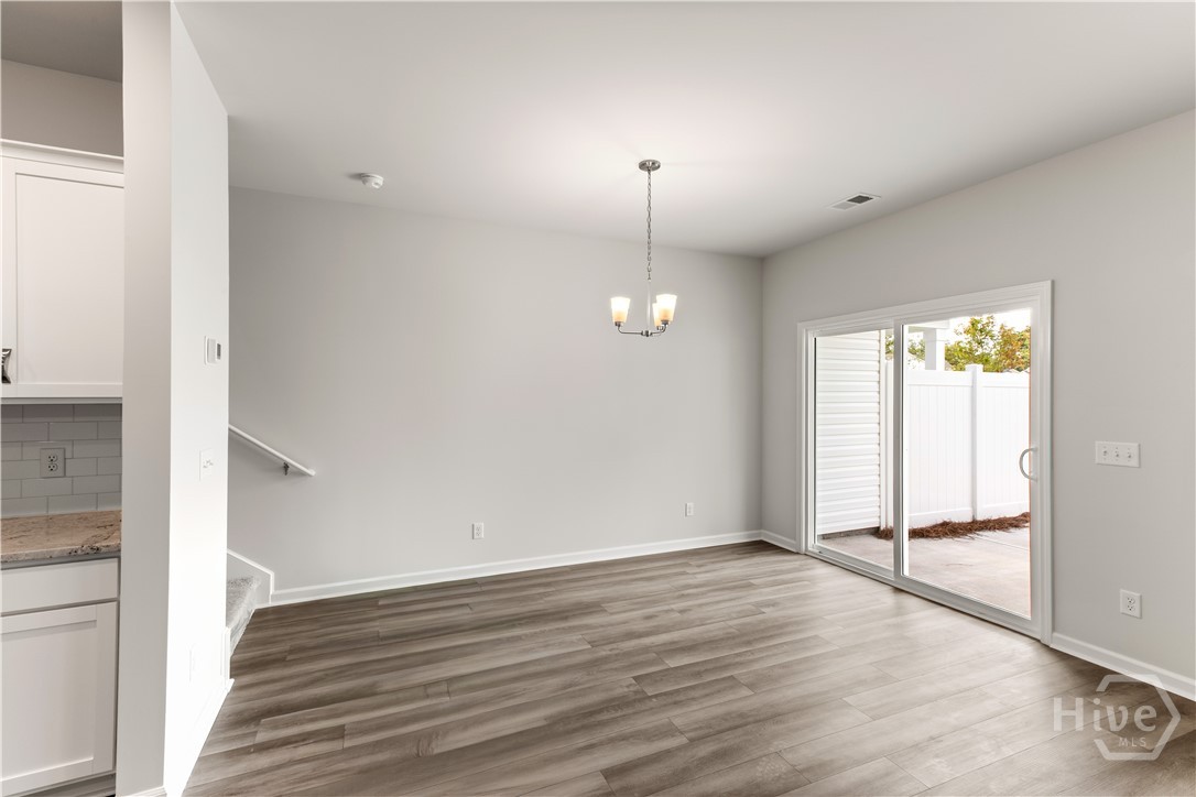 107 Pinebury Road Property Photo 11