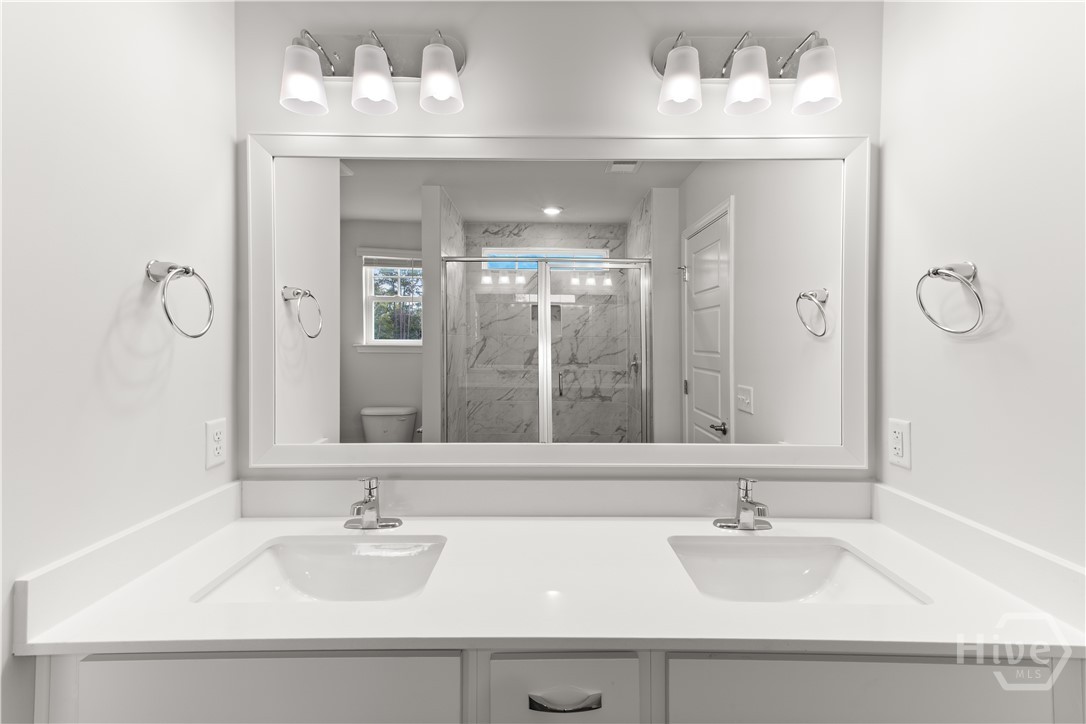 107 Pinebury Road Property Photo 19