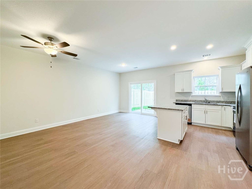 107 Heirloom Road Property Photo 3