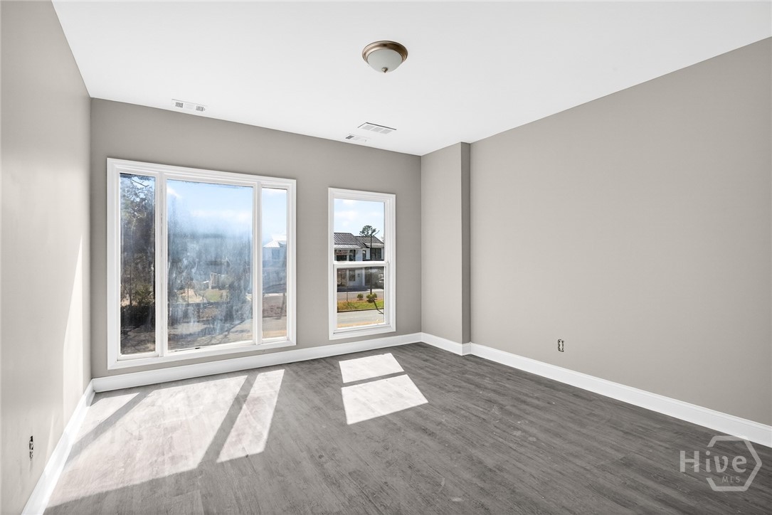 340 Eisenhower Drive 1600 Unit E Property Photo 10