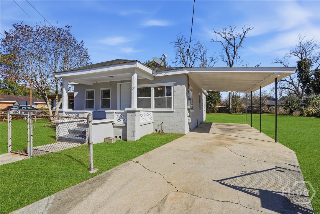4124 4th Street Property Photo 4