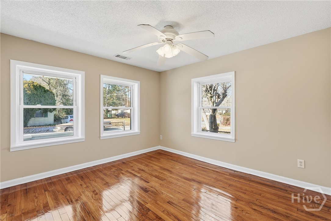 4124 4th Street Property Photo 18