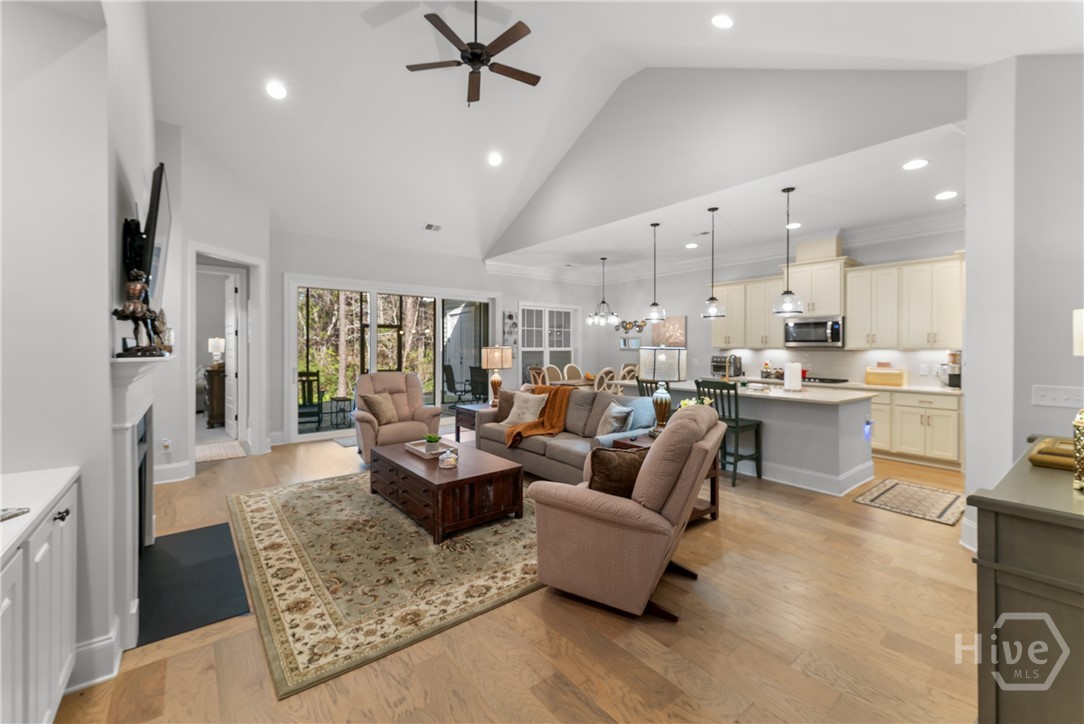 10 Golf Drive Property Photo 14