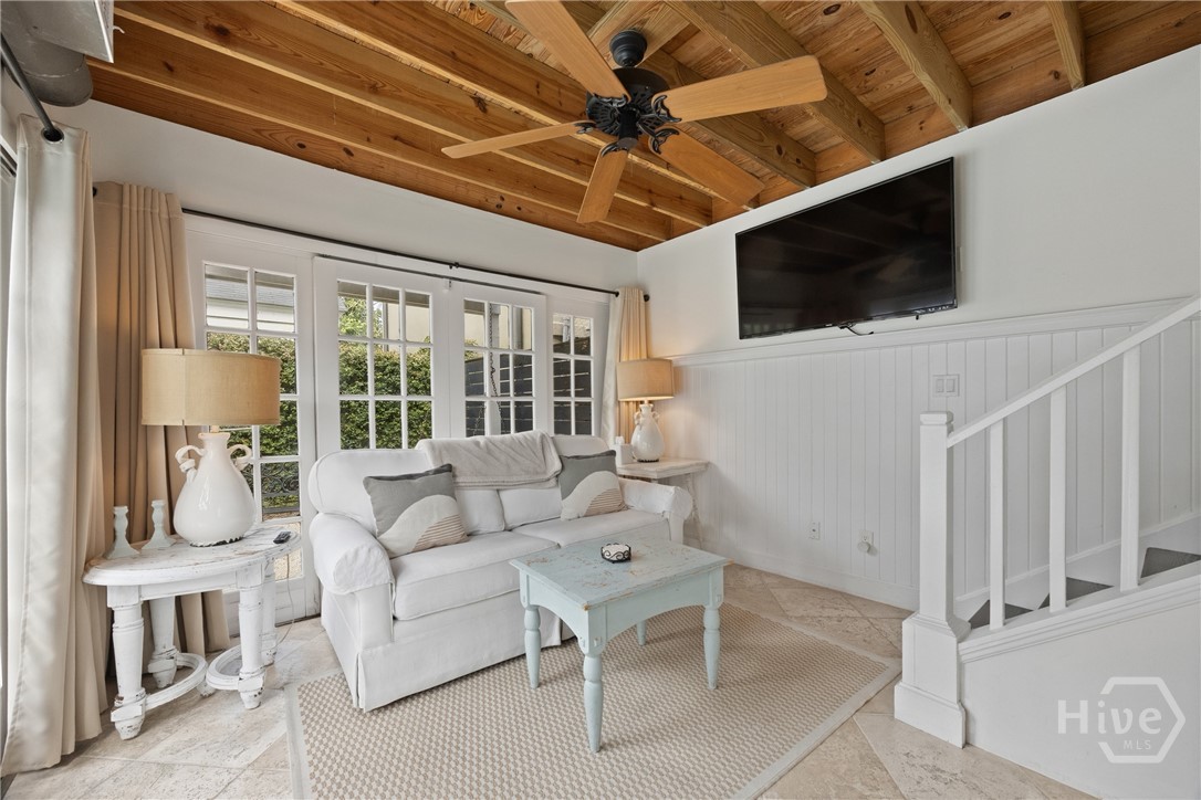 512 Tattnall Street Property Photo 41
