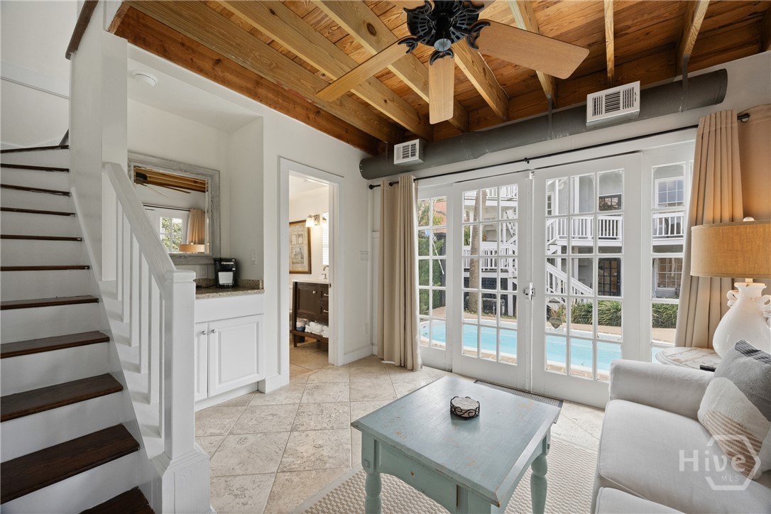 512 Tattnall Street Property Photo 42