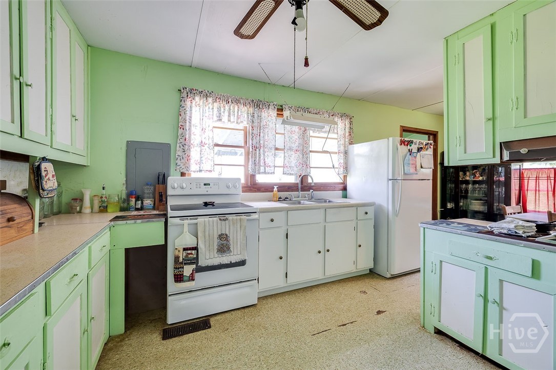 410 Newton Road Property Photo 19