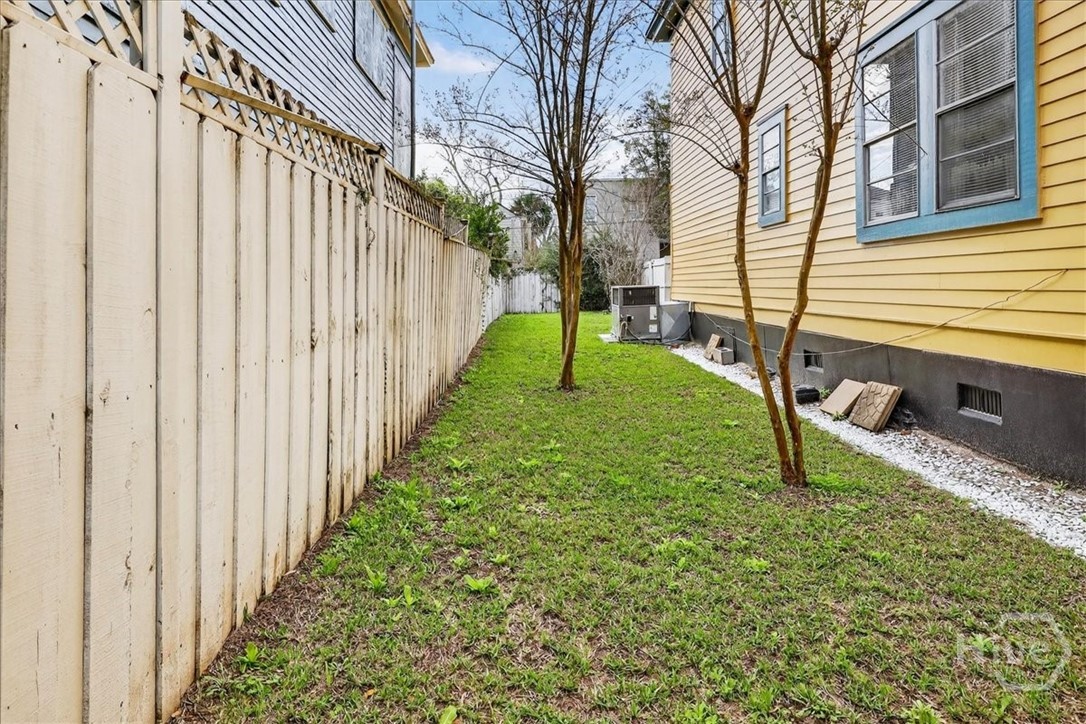 515 E Duffy Street Property Photo 35