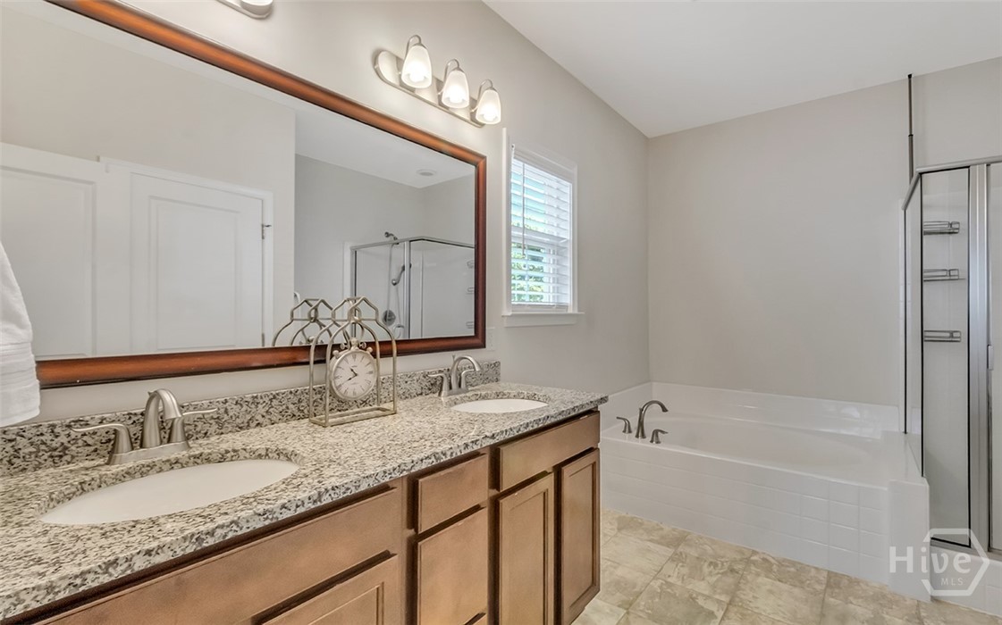 112 Winslow Circle Property Photo 16