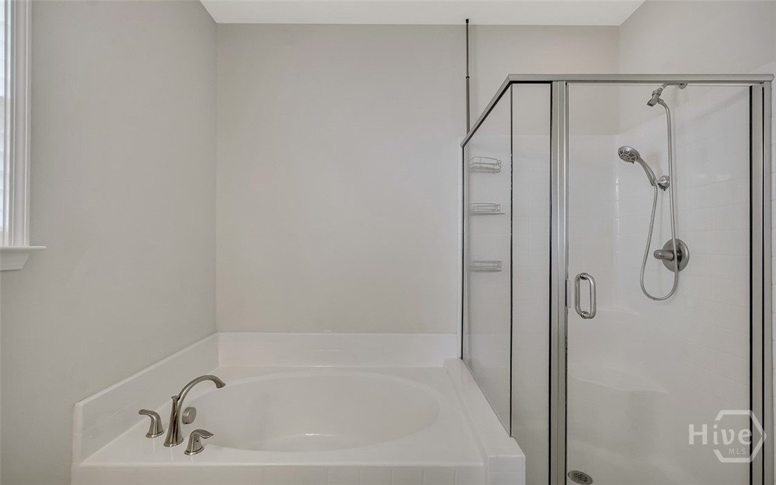 112 Winslow Circle Property Photo 17