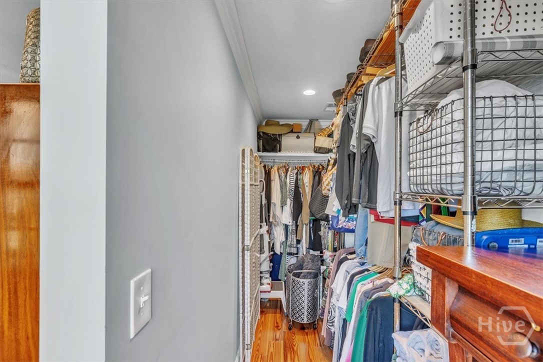 528 E Jones Street Property Photo 42