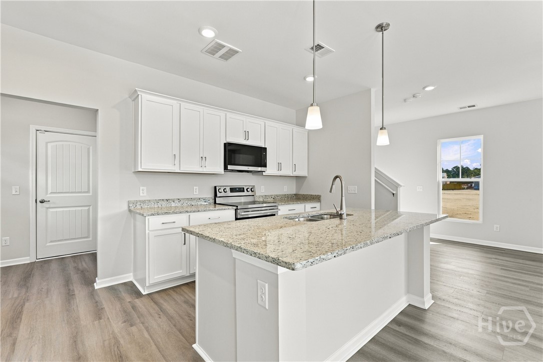 240 Mage Street Property Photo 7