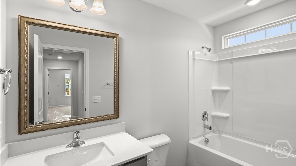 240 Mage Street Property Photo 33