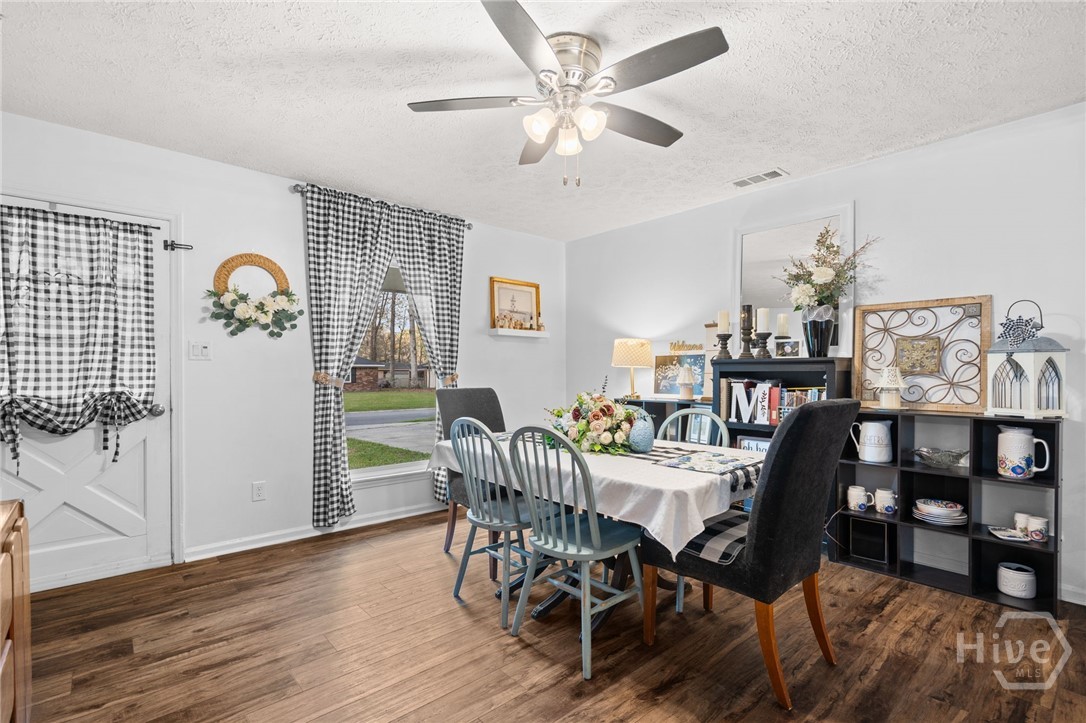373 Sandpiper Road Property Photo 3