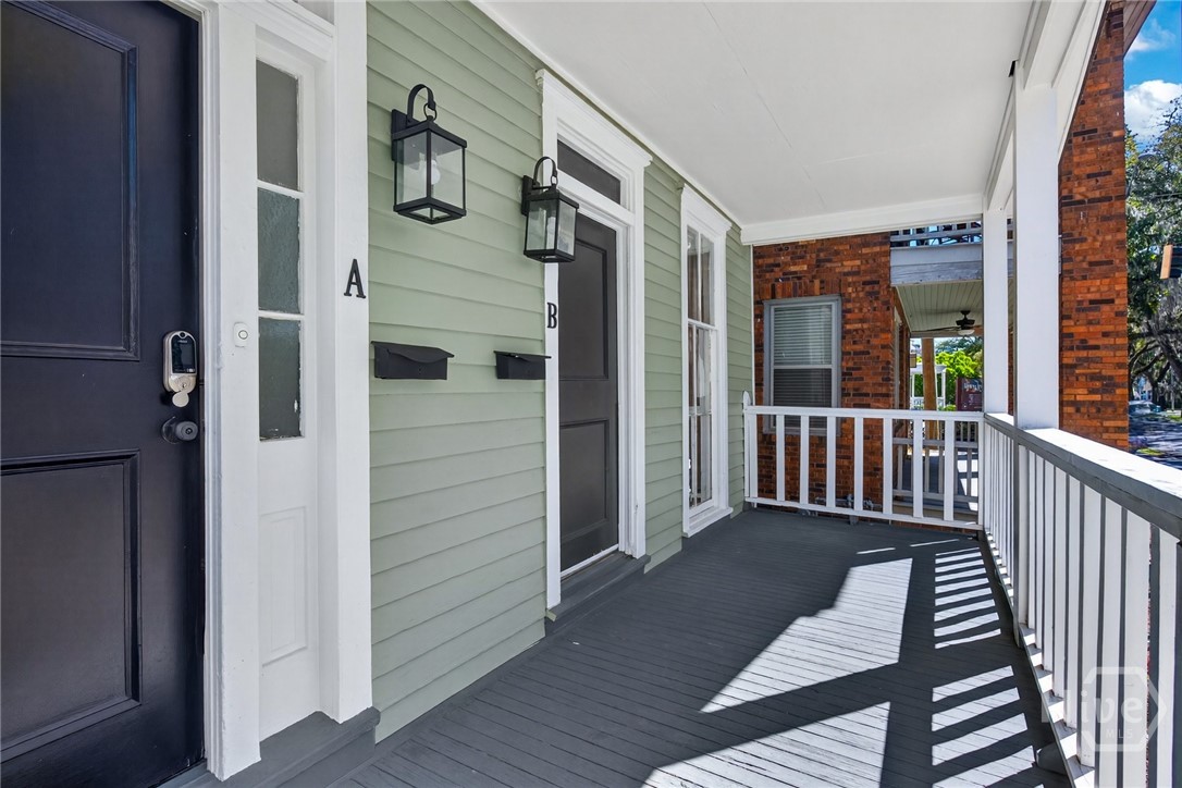 22 E 37th Street Property Photo 4