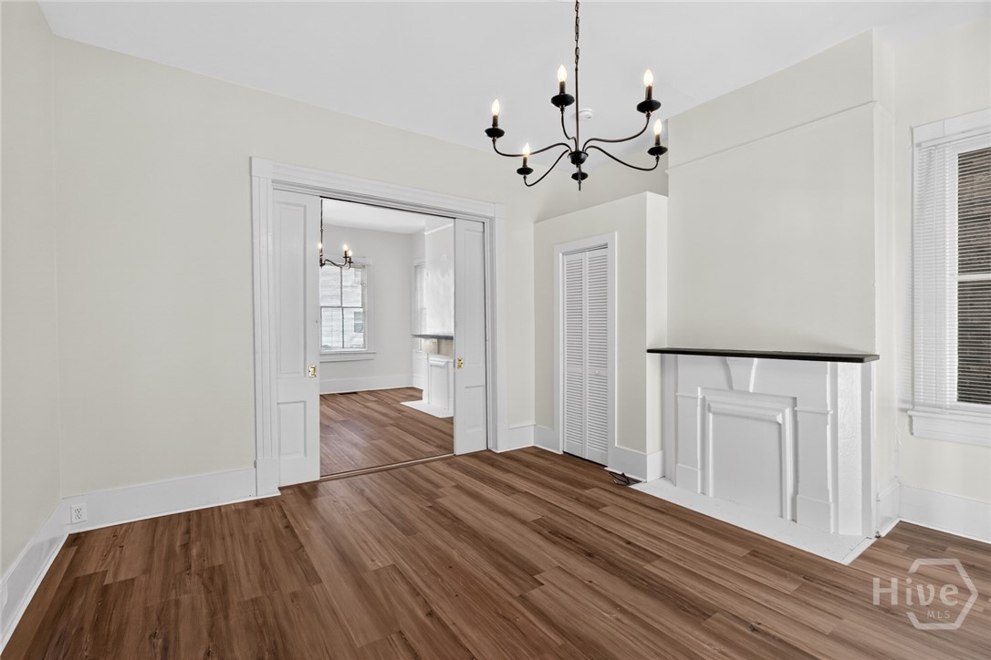 22 E 37th Street Property Photo 6