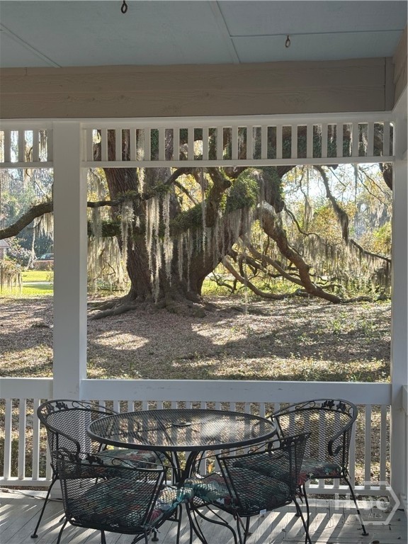 112 Majestic Oaks Drive Property Photo 1