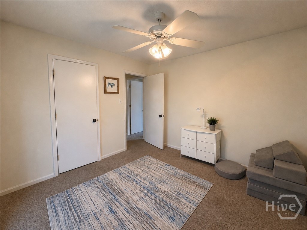 92 Hidden Lake Court Property Photo 13