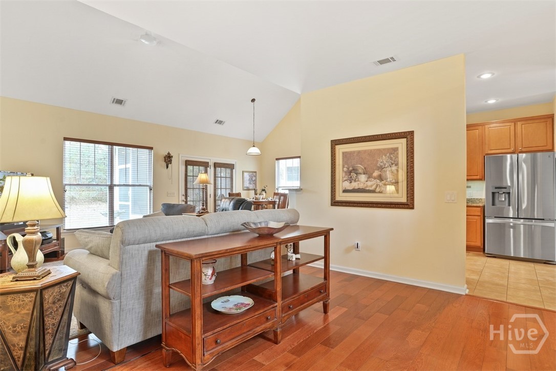 165 Regency Circle Property Photo 10