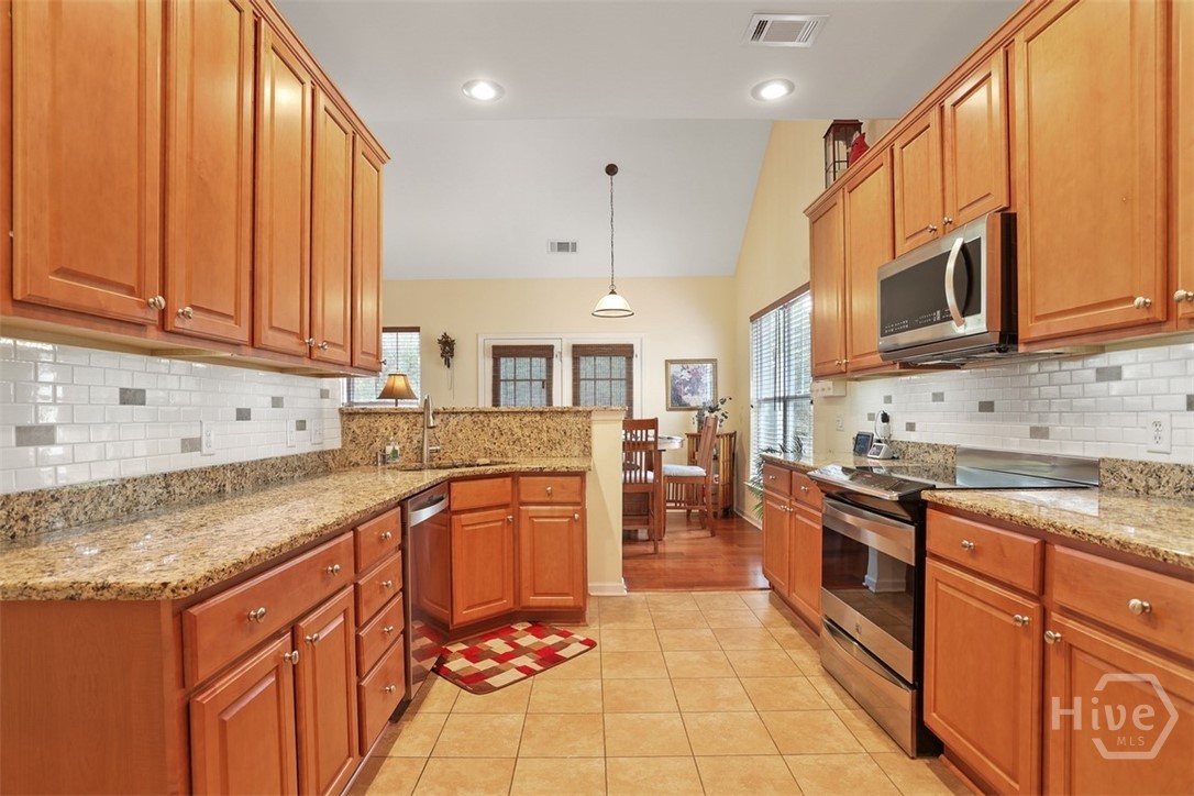 165 Regency Circle Property Photo 16