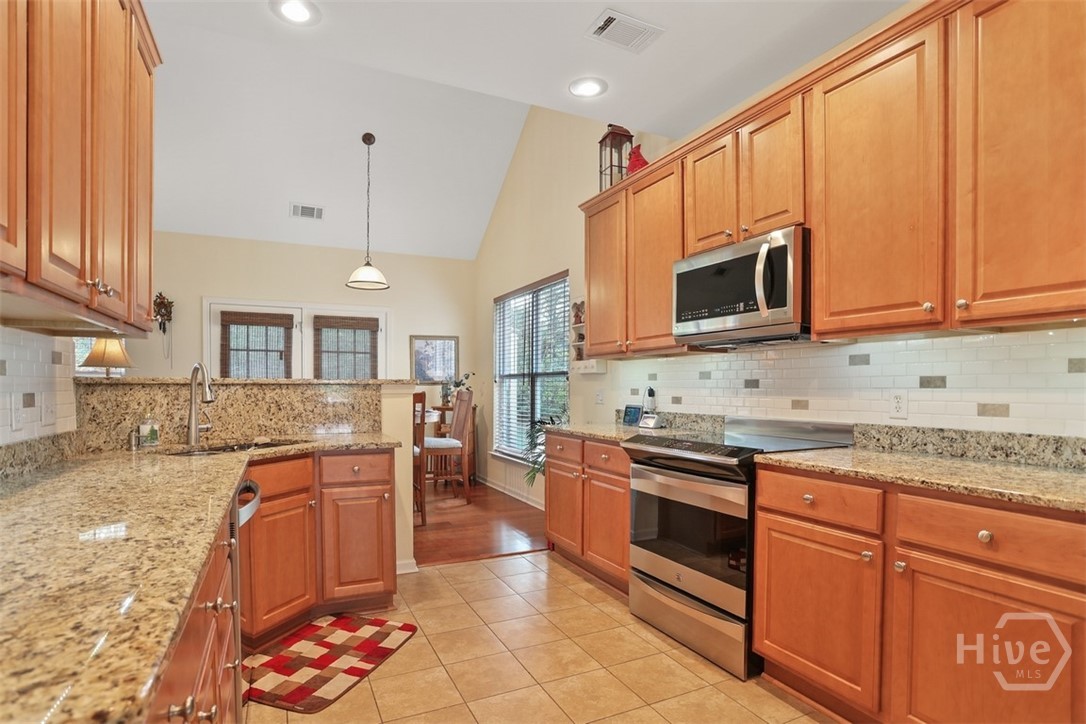 165 Regency Circle Property Photo 17