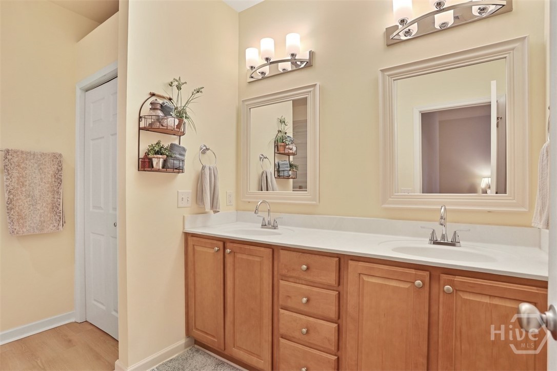 165 Regency Circle Property Photo 22