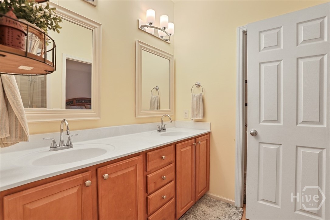 165 Regency Circle Property Photo 24