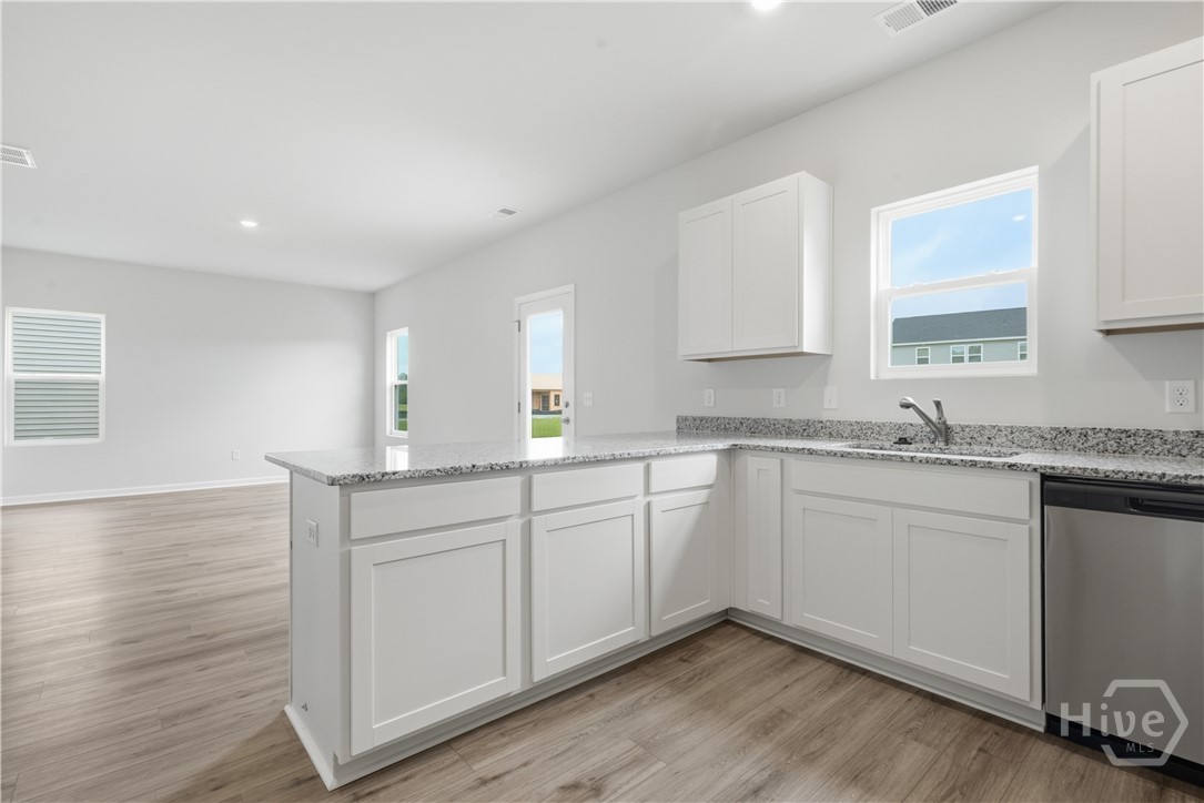 112 Daylily Drive Property Photo 11