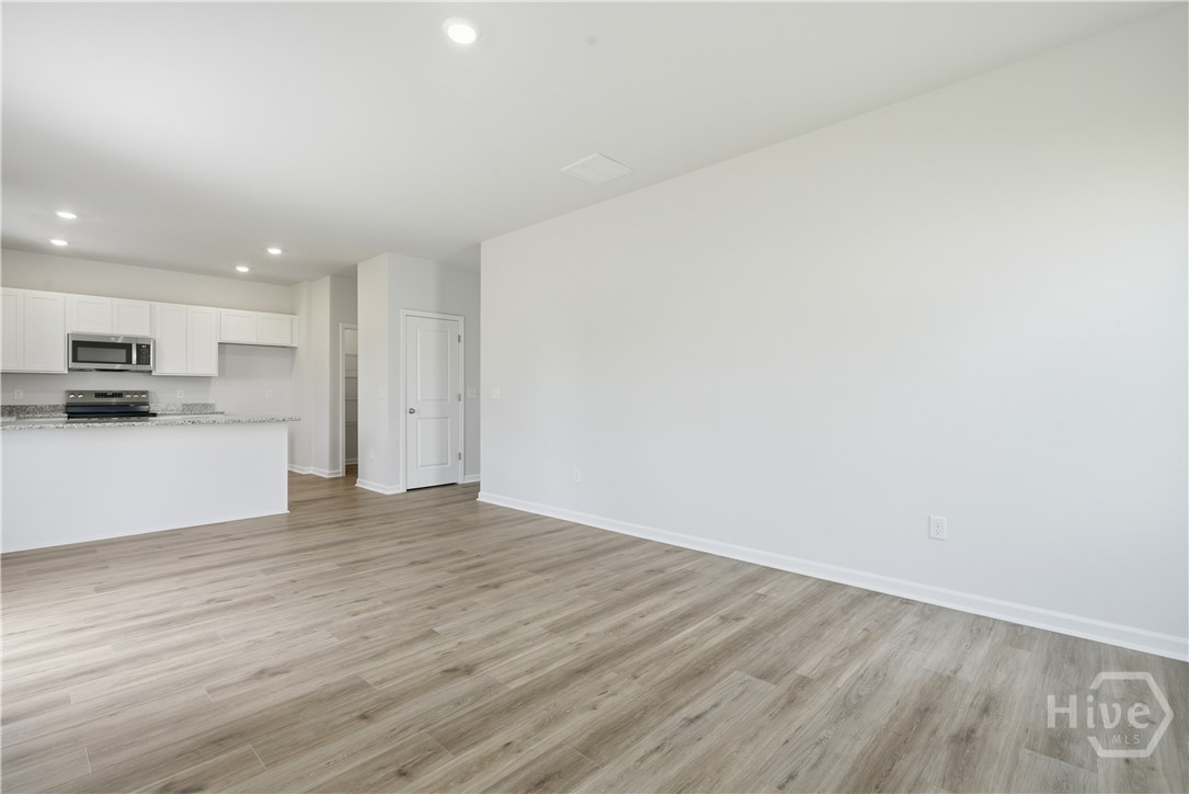 112 Daylily Drive Property Photo 14