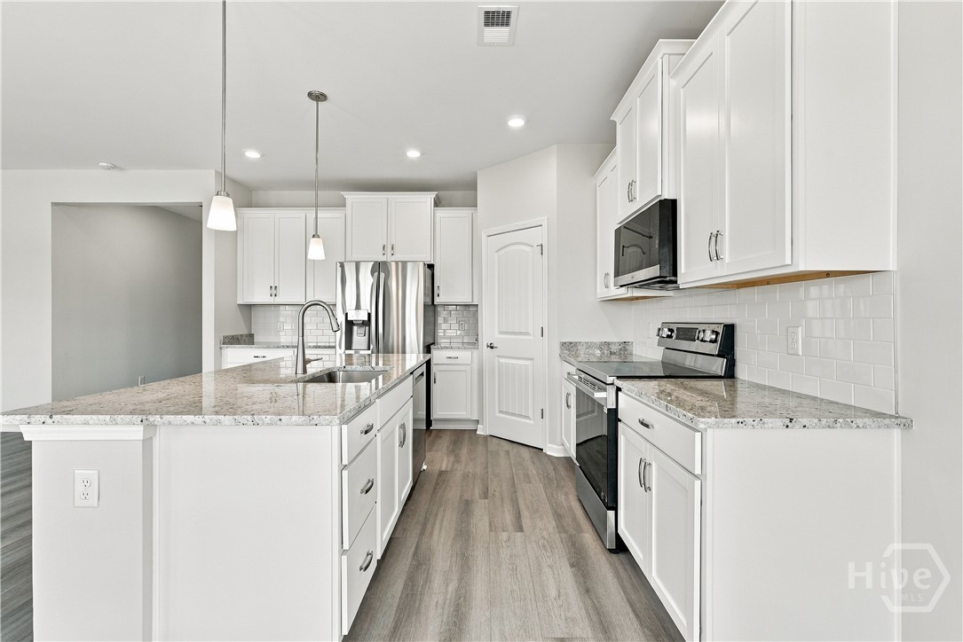 197 Brookline Drive Property Photo 15