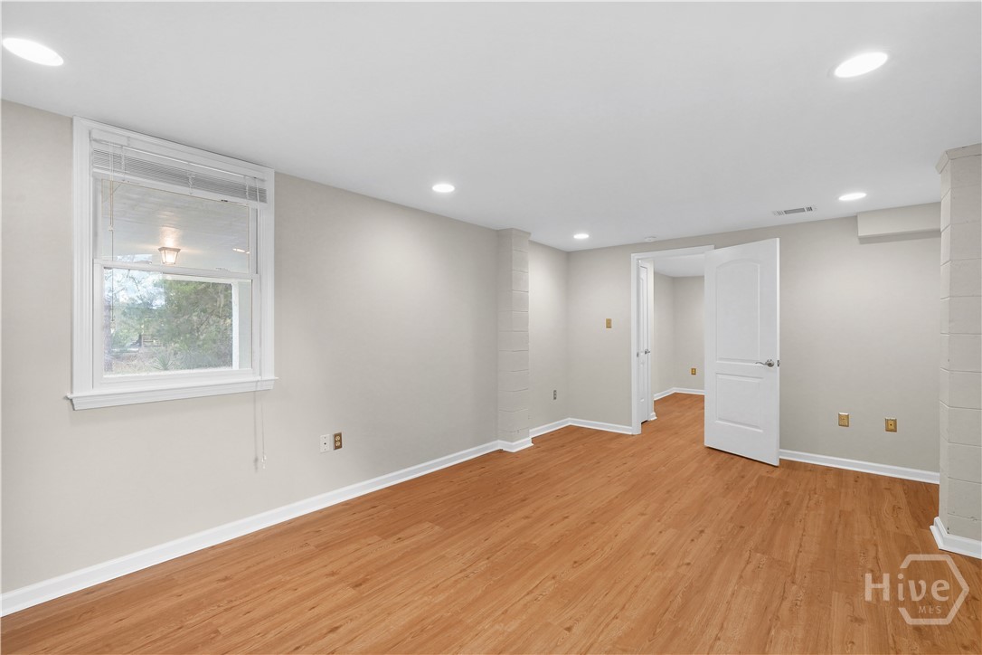 7506 Central Avenue Property Photo 13