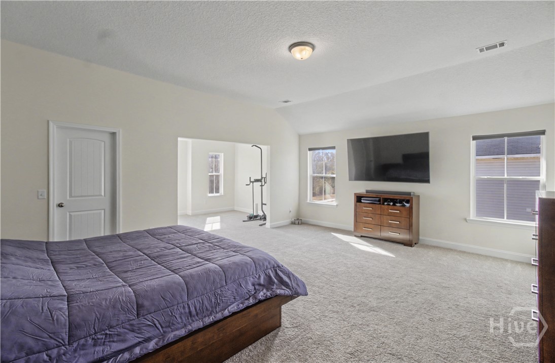 912 Meloney Drive Property Photo 18