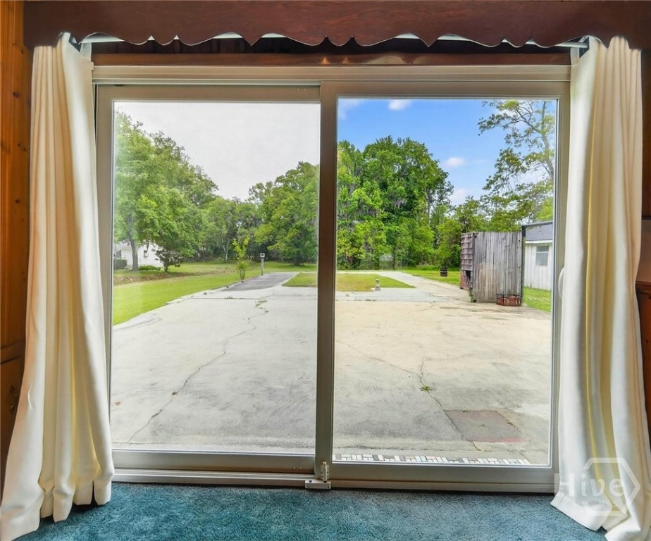 108 Azalea Avenue Property Photo 8