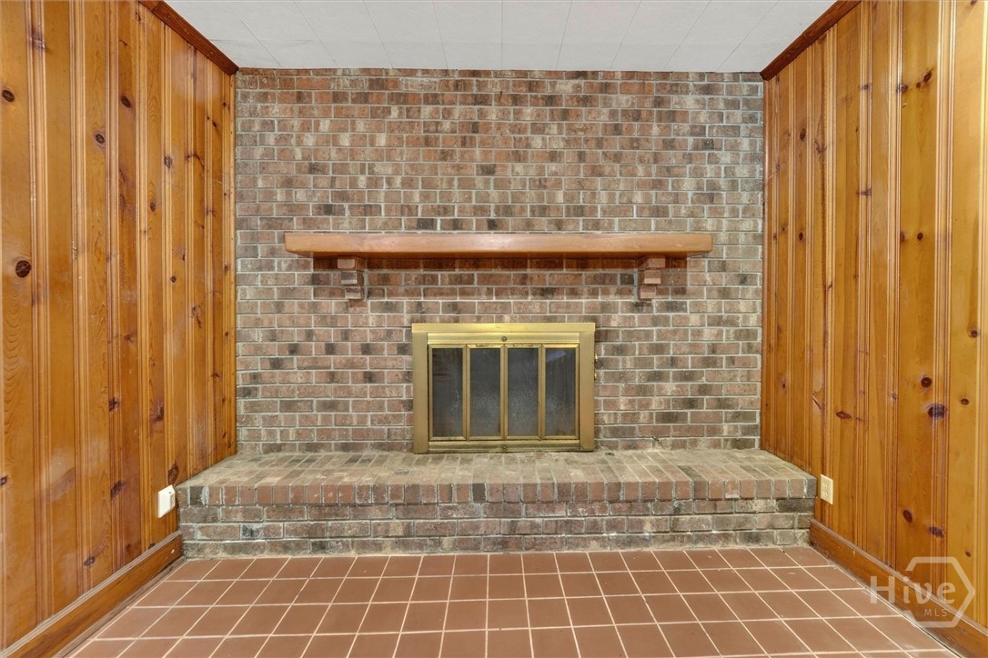 108 Azalea Avenue Property Photo 13