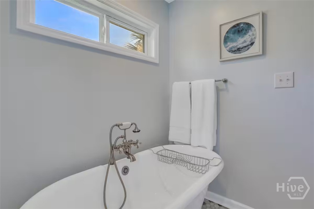 14 17th Street Property Photo 8