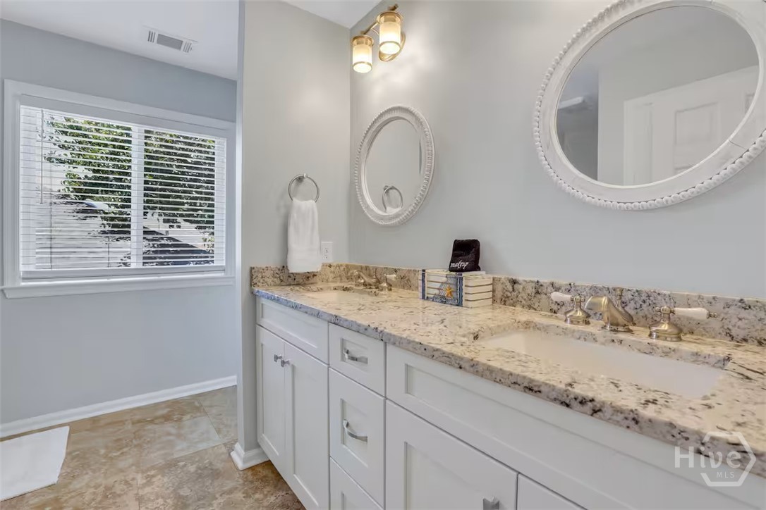 14 17th Street Property Photo 11