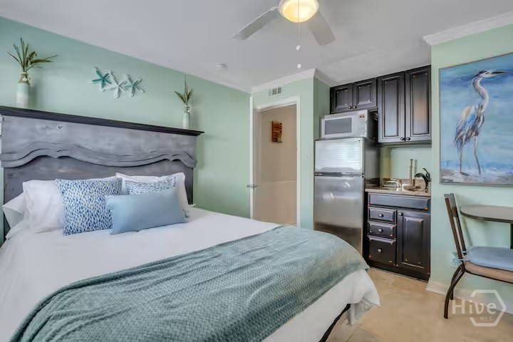 14 17th Street Property Photo 16