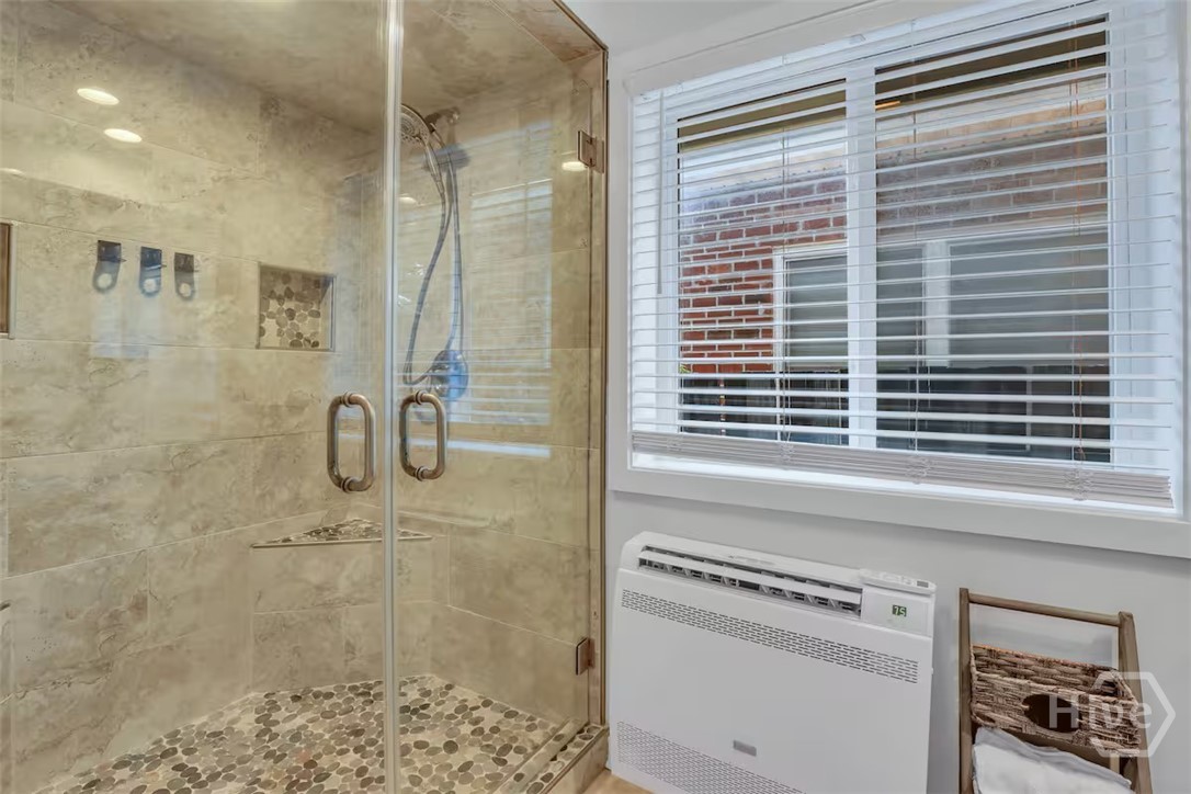 14 17th Street Property Photo 17