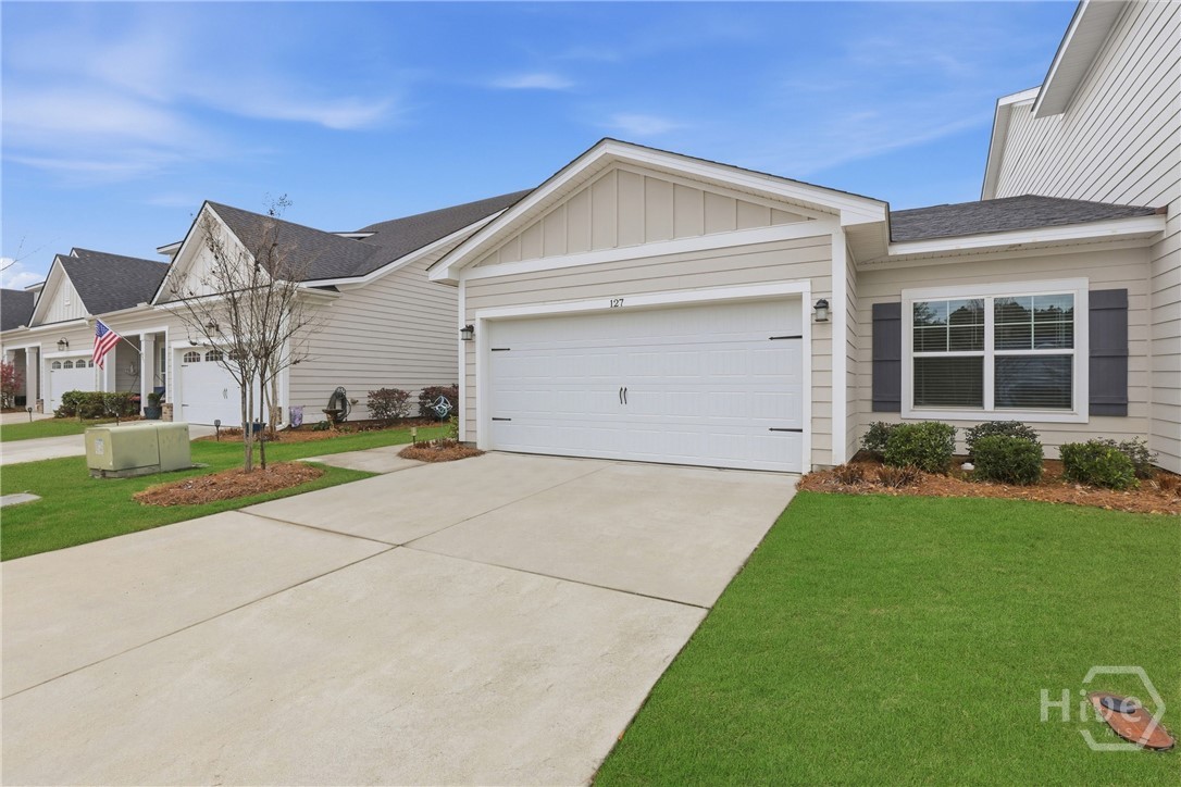 127 Danbury Court Property Photo 7