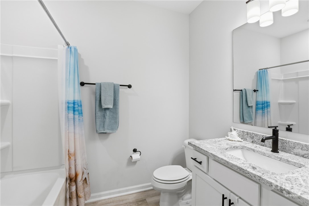 127 Danbury Court Property Photo 22