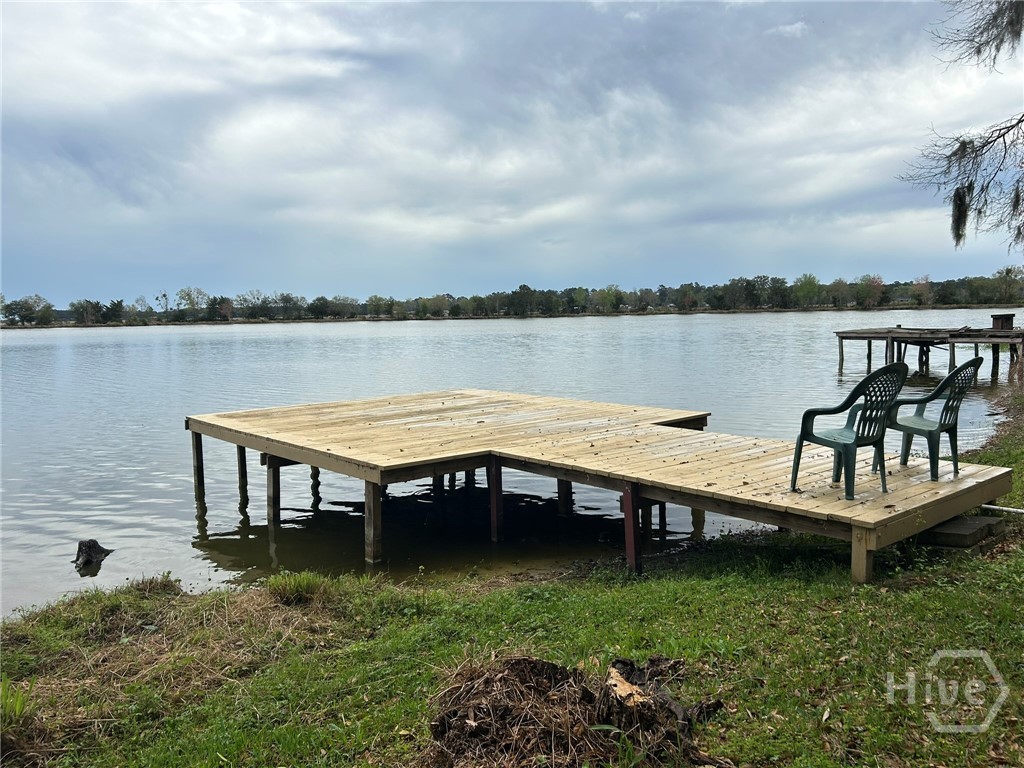 941 Lake Drive Property Photo 18