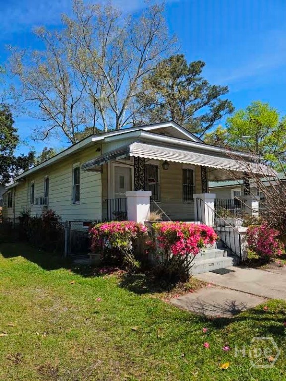 906 E 38th Street Property Photo 1