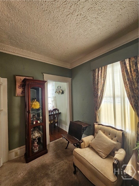 906 E 38th Street Property Photo 14