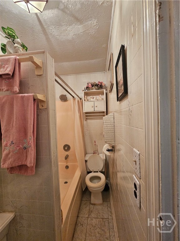 906 E 38th Street Property Photo 37