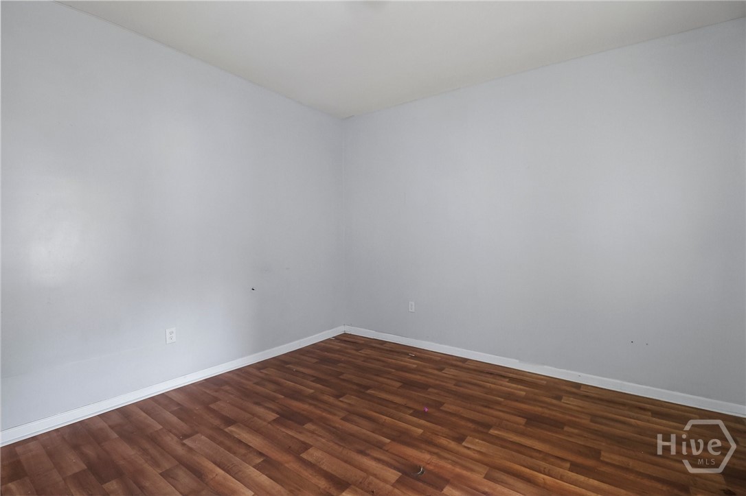 603 W 40th Street Property Photo 10