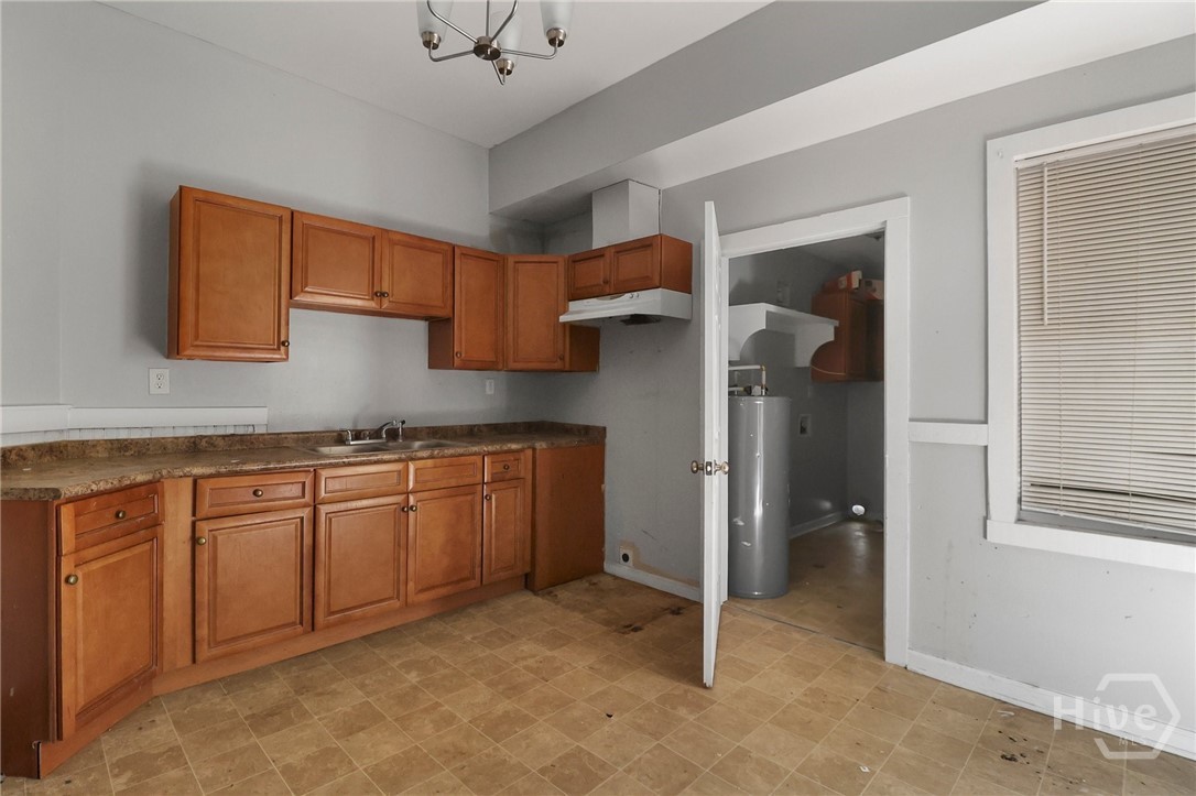 603 W 40th Street Property Photo 27