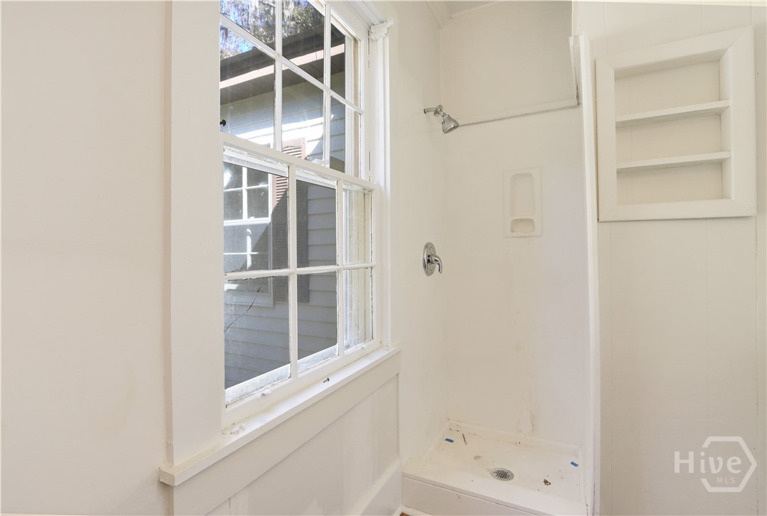 6234 - A Property Photo 5